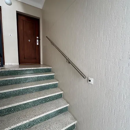 14484 Deux Pieces Elegant Et Apartament Mandelieu