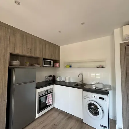 14484 Deux Pieces Elegant Et Appartement *